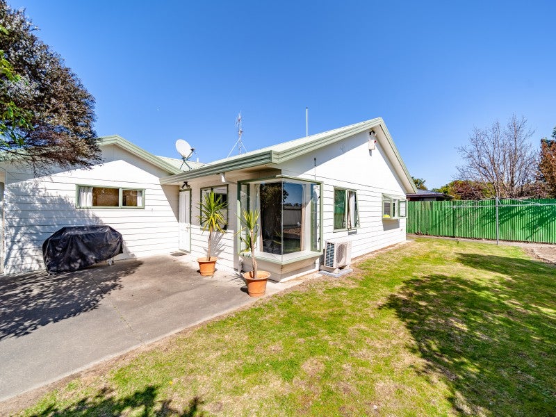 2/164 Nuffield Avenue, Marewa, Napier - Carousel 1
