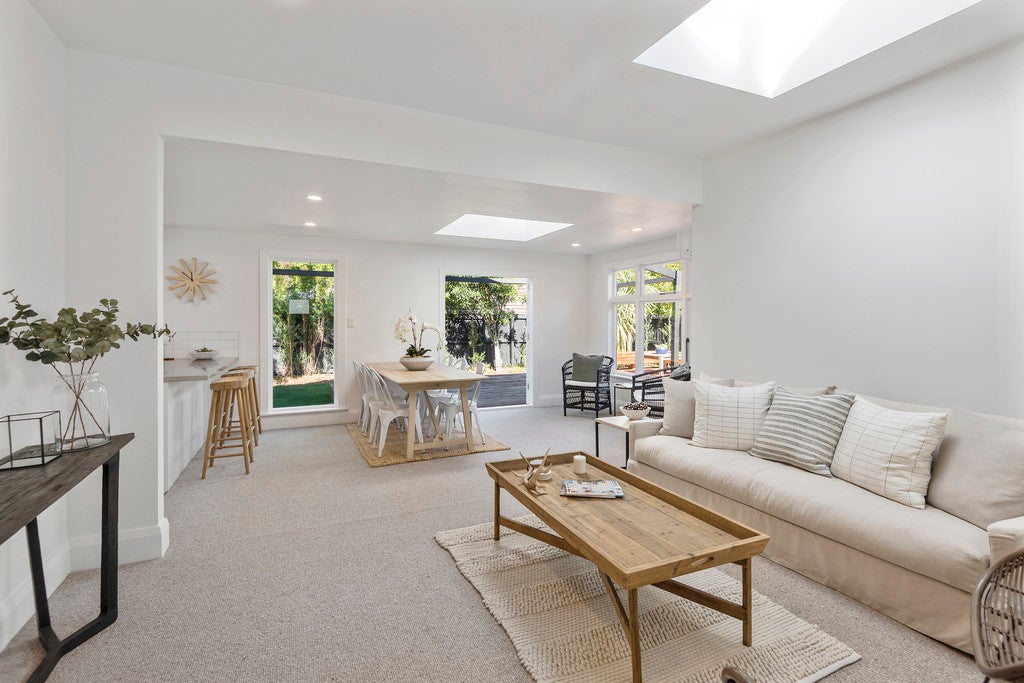 32 Dryden Street, Sumner, Christchurch - Carousel 2