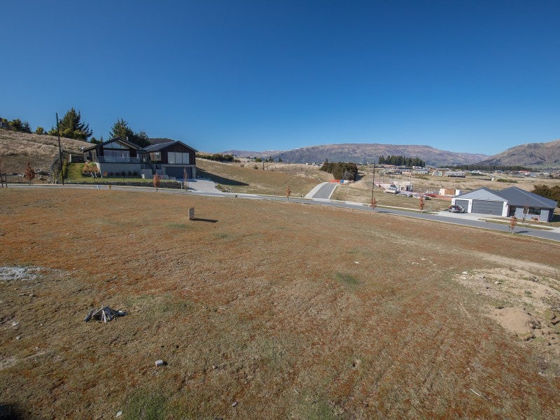 5 Barclay Place, Wanaka, Wanaka - Carousel 4