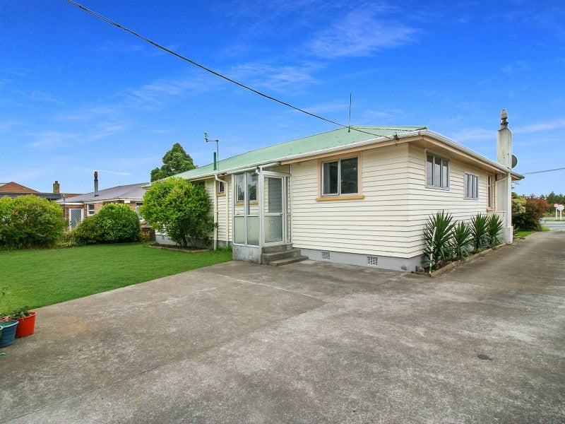 1358 Devon Road, Brixton, Waitara - Carousel 1