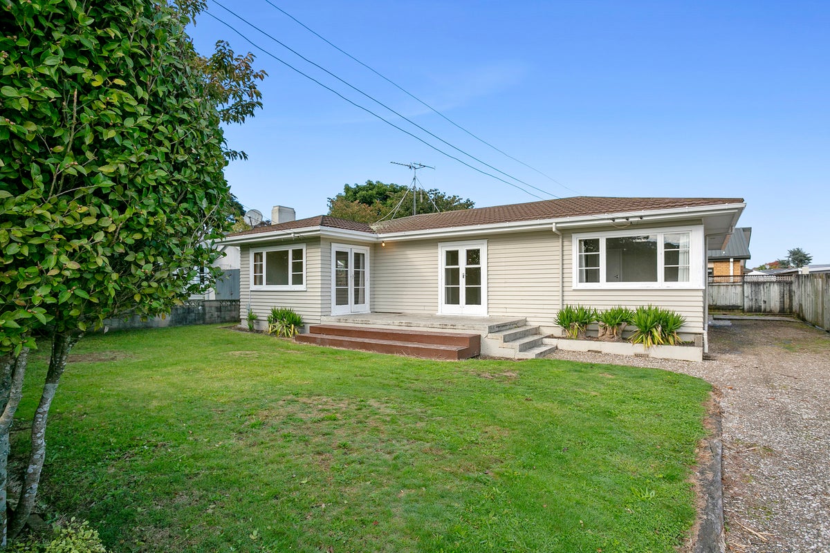 34 Wordsworth Street, Leamington, Cambridge - Carousel 1