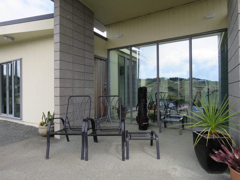 4 Banksia Road, Cable Bay, Cable Bay - Carousel 26