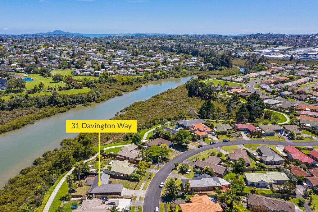 31 Davington Way, Burswood, Auckland - Carousel 2