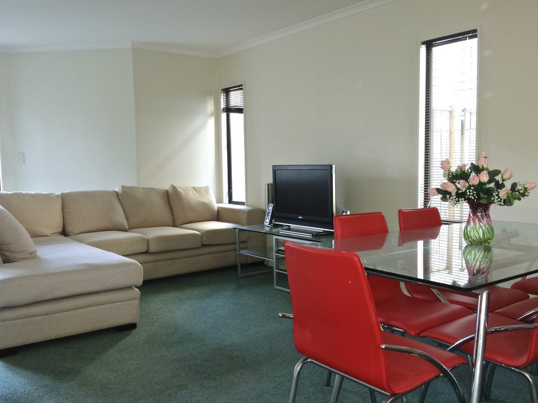 164 Newlands Road, Newlands, Wellington - Carousel 2
