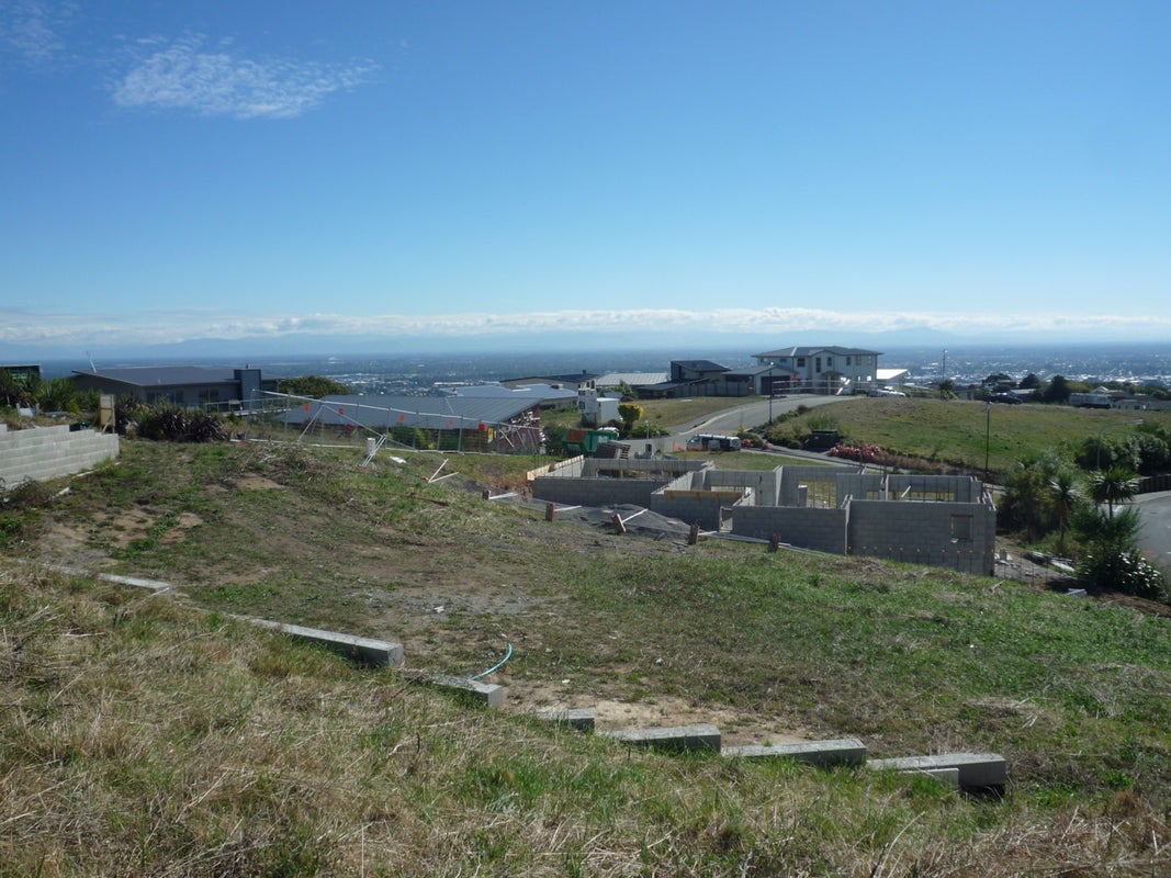 6 Tideswell Lane, Huntsbury, Christchurch - Carousel 1