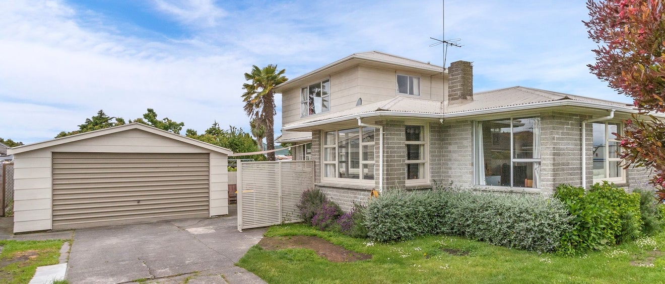16 Moffett Street, Islington, Christchurch - Carousel 1
