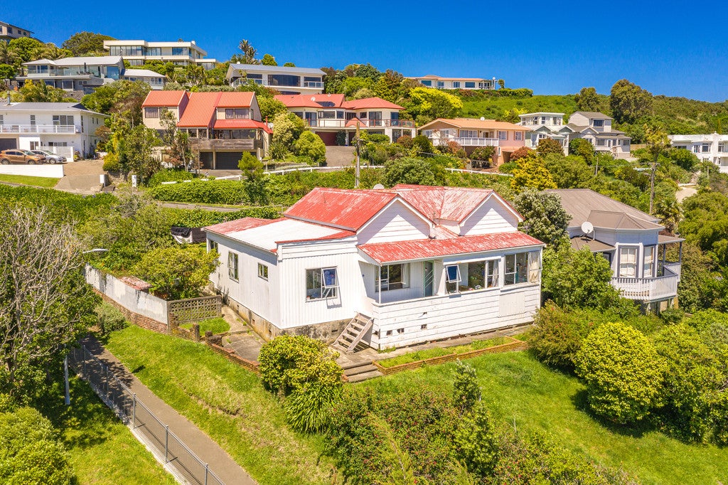 30 Hipango Terrace, Durie Hill, Whanganui - Carousel 1