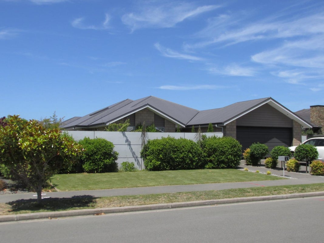 7 Torrey Pines, Waimairi Beach, Christchurch - Carousel 1
