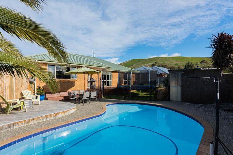 10 Quail Place, Witherlea, Blenheim - Carousel 1