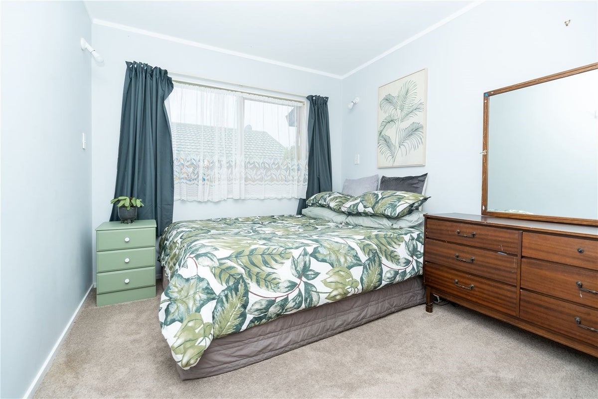 37 Lloyd Drive, Nawton, Hamilton - Carousel 17