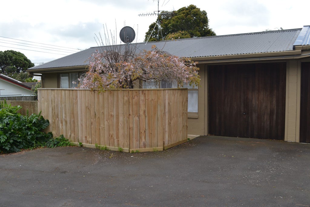 1/0 Rutland Road, Mount Wellington, Auckland - Carousel 1