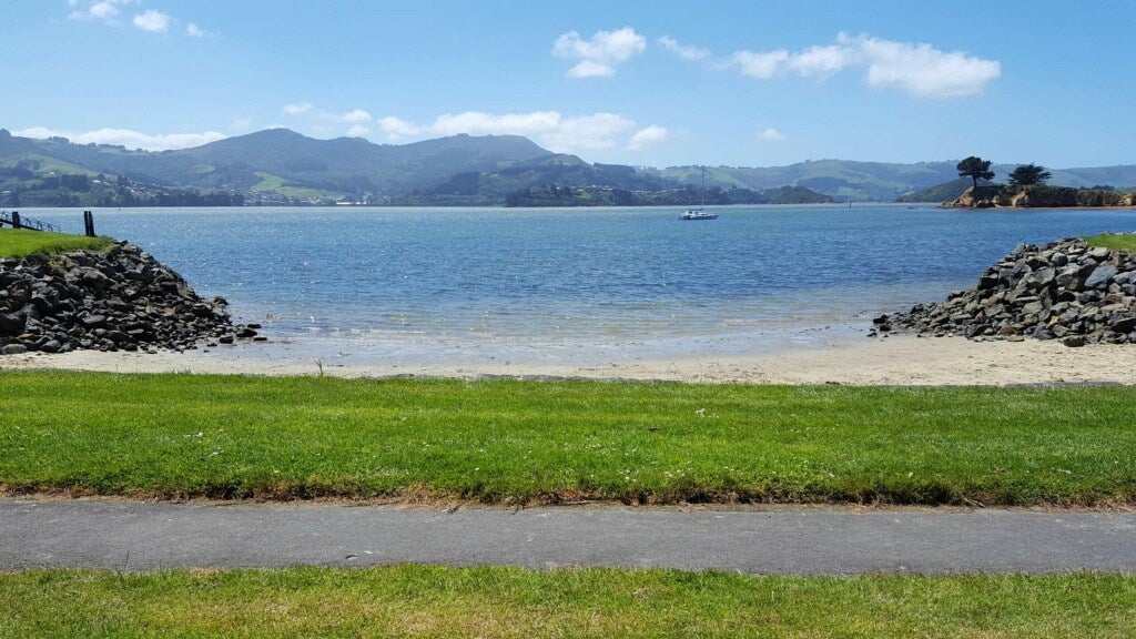 24 Clearwater Street, Broad Bay, Dunedin - Carousel 20