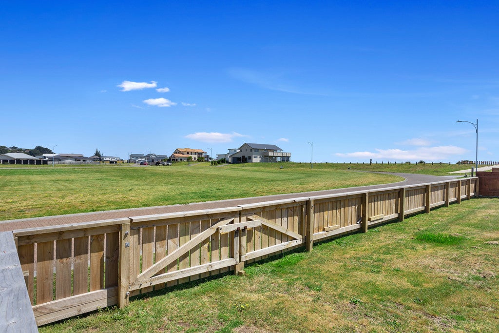 21 Rimu Rimu Key, Waiotahe, Opotiki - Carousel 8