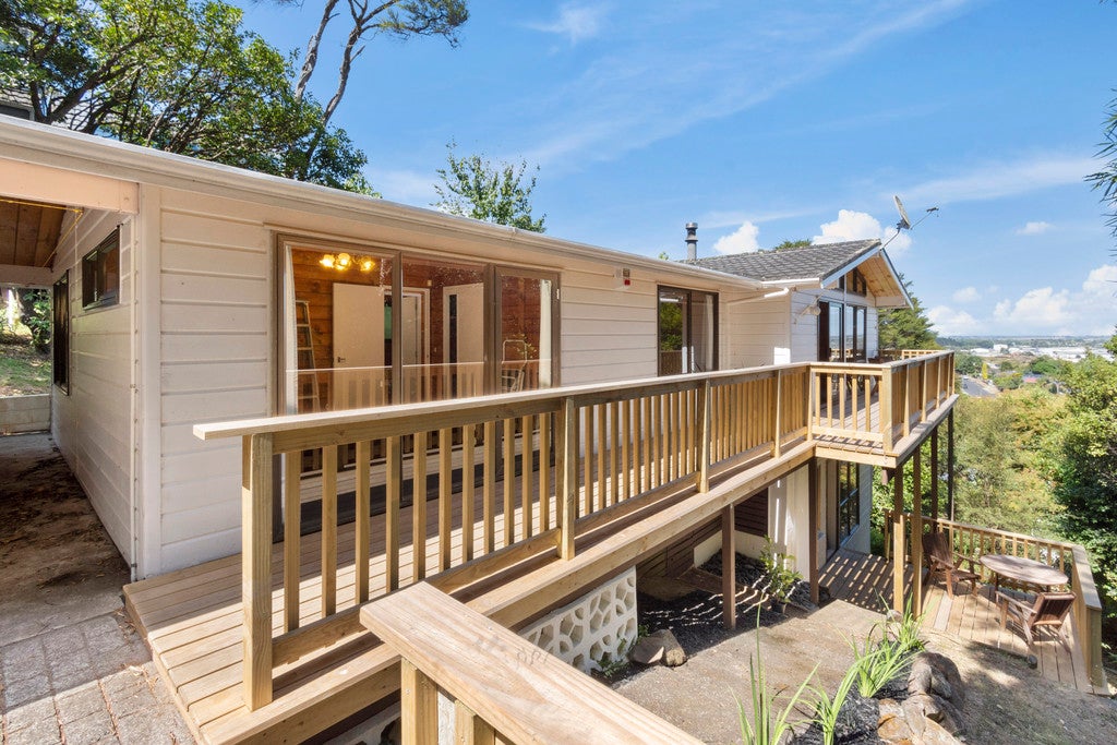 22 Brooke Road, Red Hill, Papakura - Carousel 2