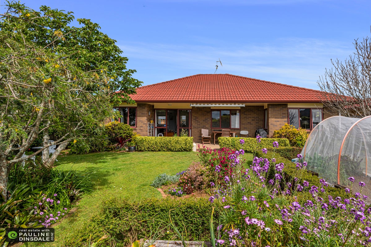 45 Amber Drive, Tikipunga, Whangarei - Carousel 1