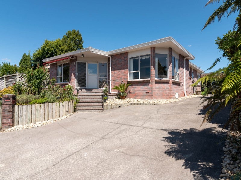 72 Tawavale Street, Pukehangi, Rotorua - Carousel 1