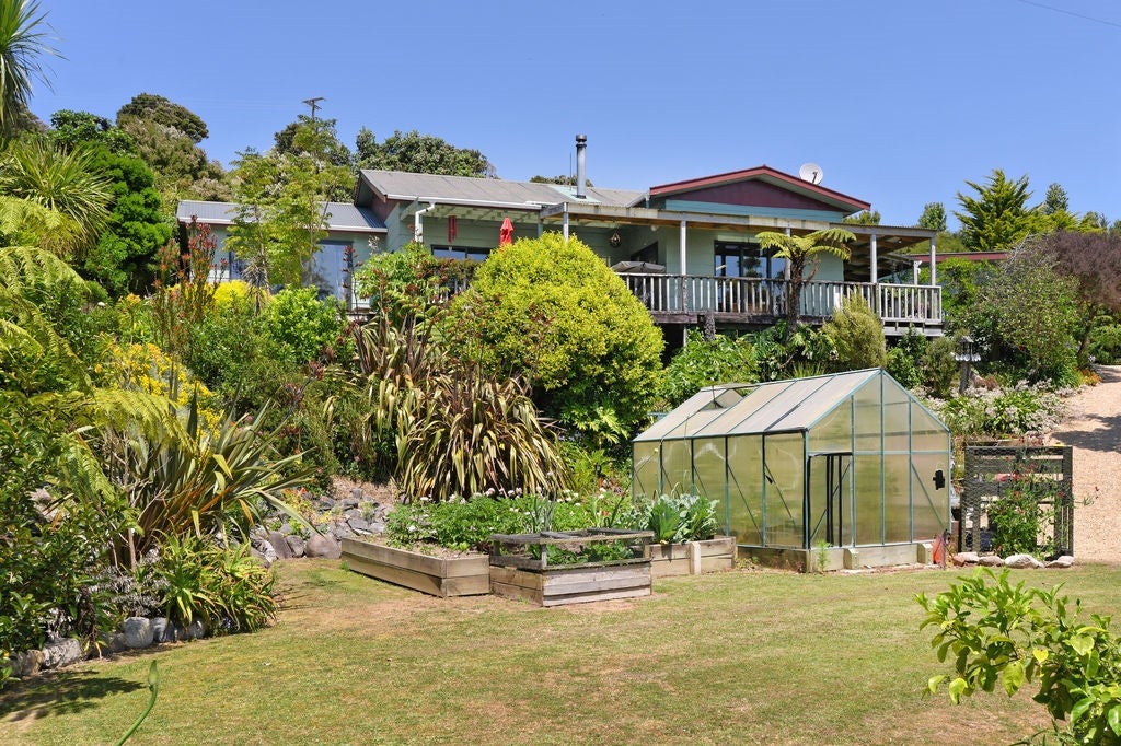 21 Gibbs Road, Collingwood - Carousel 20