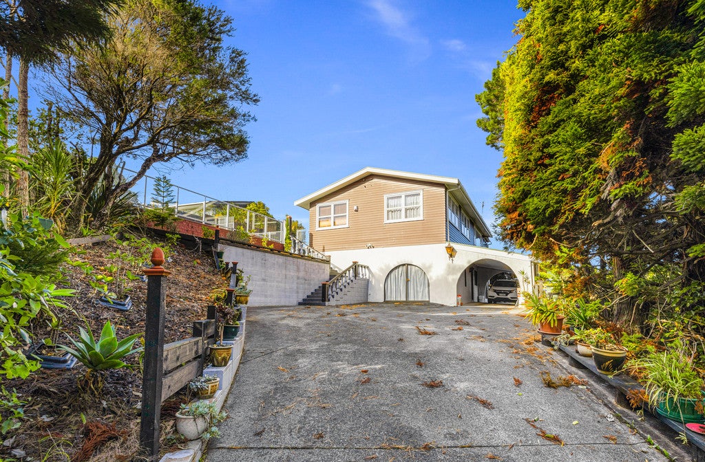 768 South Titirangi Road, Titirangi, Auckland - Carousel 2