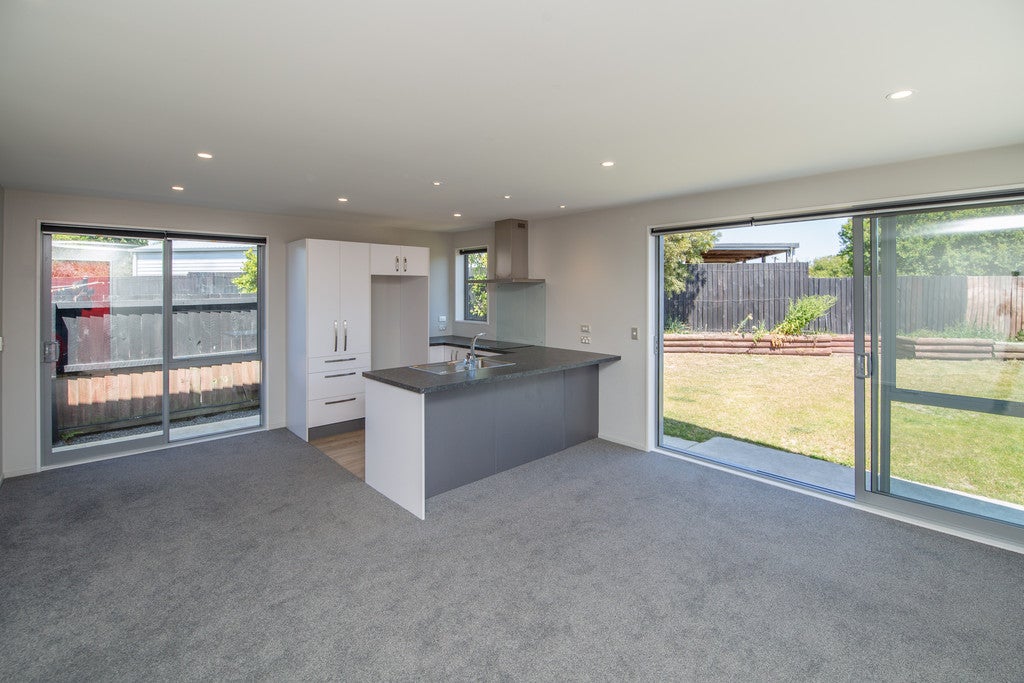 2/353 Bower Avenue, North New Brighton, Christchurch - Carousel 1