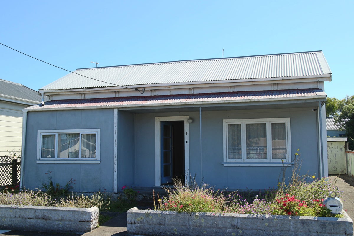 2 Lowther Street, Whanganui, Whanganui - Carousel 10