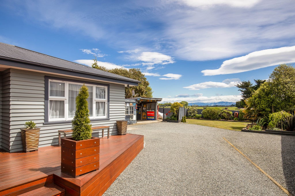 1277 Main North Road, Waikuku, Kaiapoi - Carousel 1