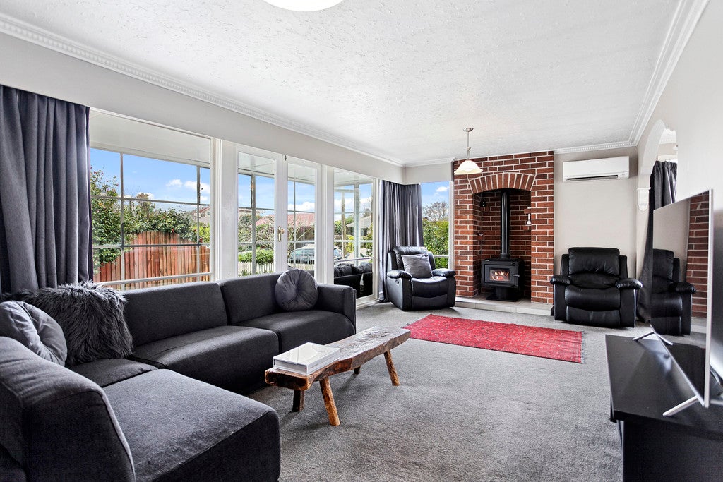 3 Fenhall Street, Russley, Christchurch - Carousel 2