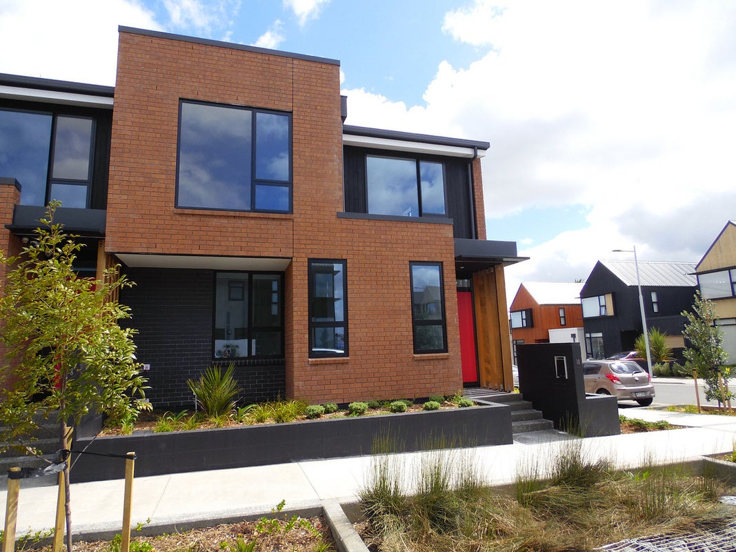 10 Hugh Wilson Road, Hobsonville, Auckland - Carousel 1