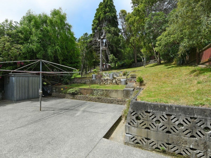 99 Manuka Street, Stokes Valley, Lower Hutt - Carousel 16