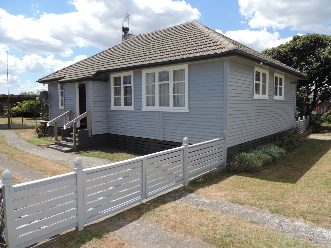 2 Rotowaro Road, Huntly, Huntly - Carousel 1