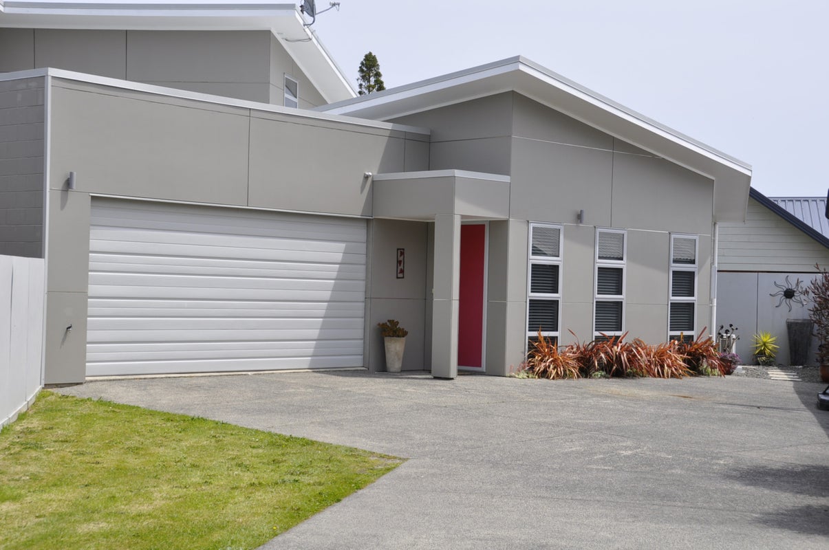 5 Kowhai Street, Glenholme, Rotorua - Carousel 1