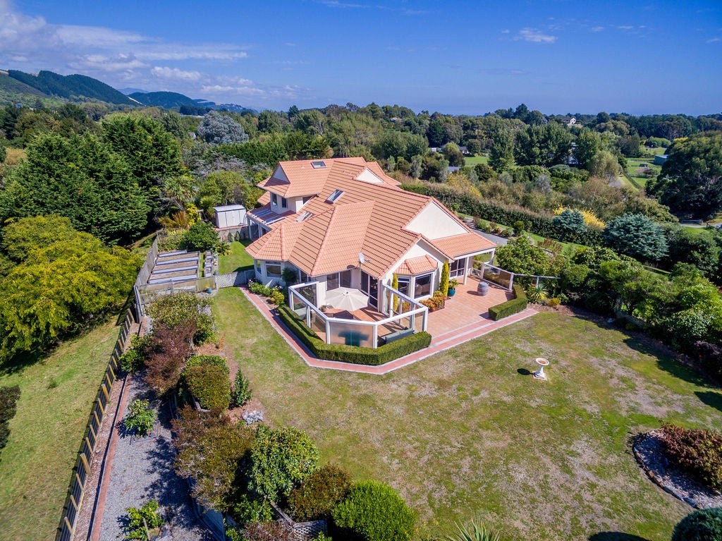 74 Greendale Drive, Otaihanga, Paraparaumu - Carousel 2
