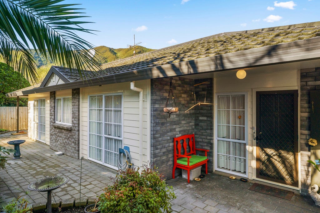 15/169 Whites Line East, Waiwhetu, Lower Hutt - Carousel 2