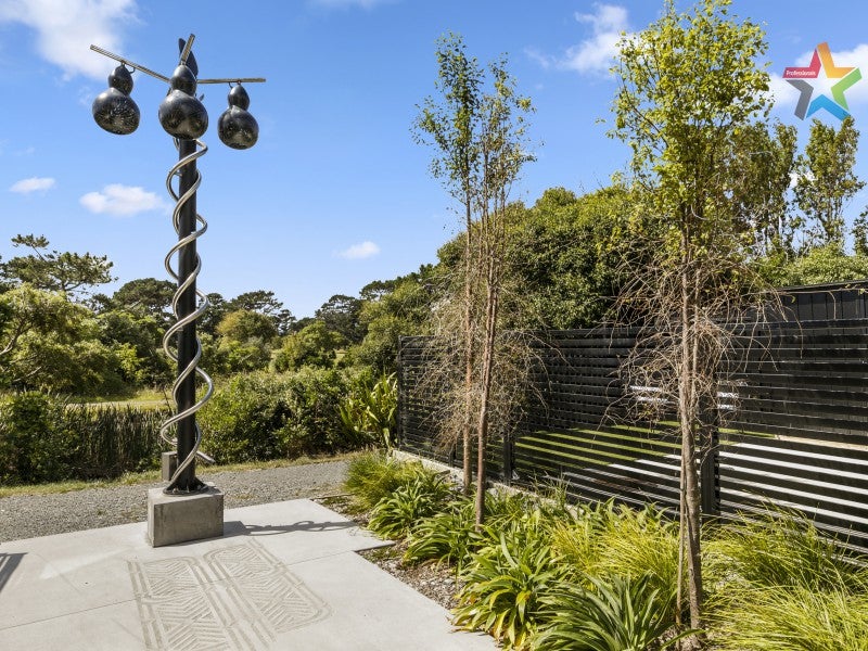 37 Te Ara O Paetutu, Petone, Lower Hutt - Carousel 12