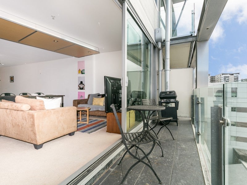 97/72 Tory ST, TE ARO, WELLINGTON - Carousel 2