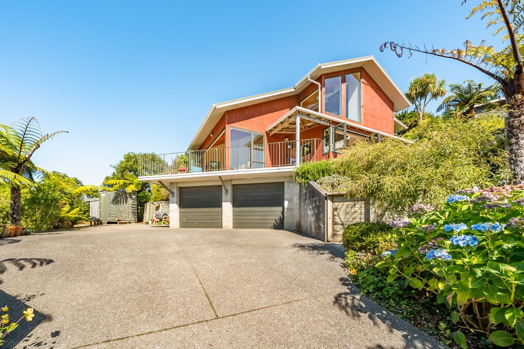 246 Park Road, Belmont, Lower Hutt - Carousel 2