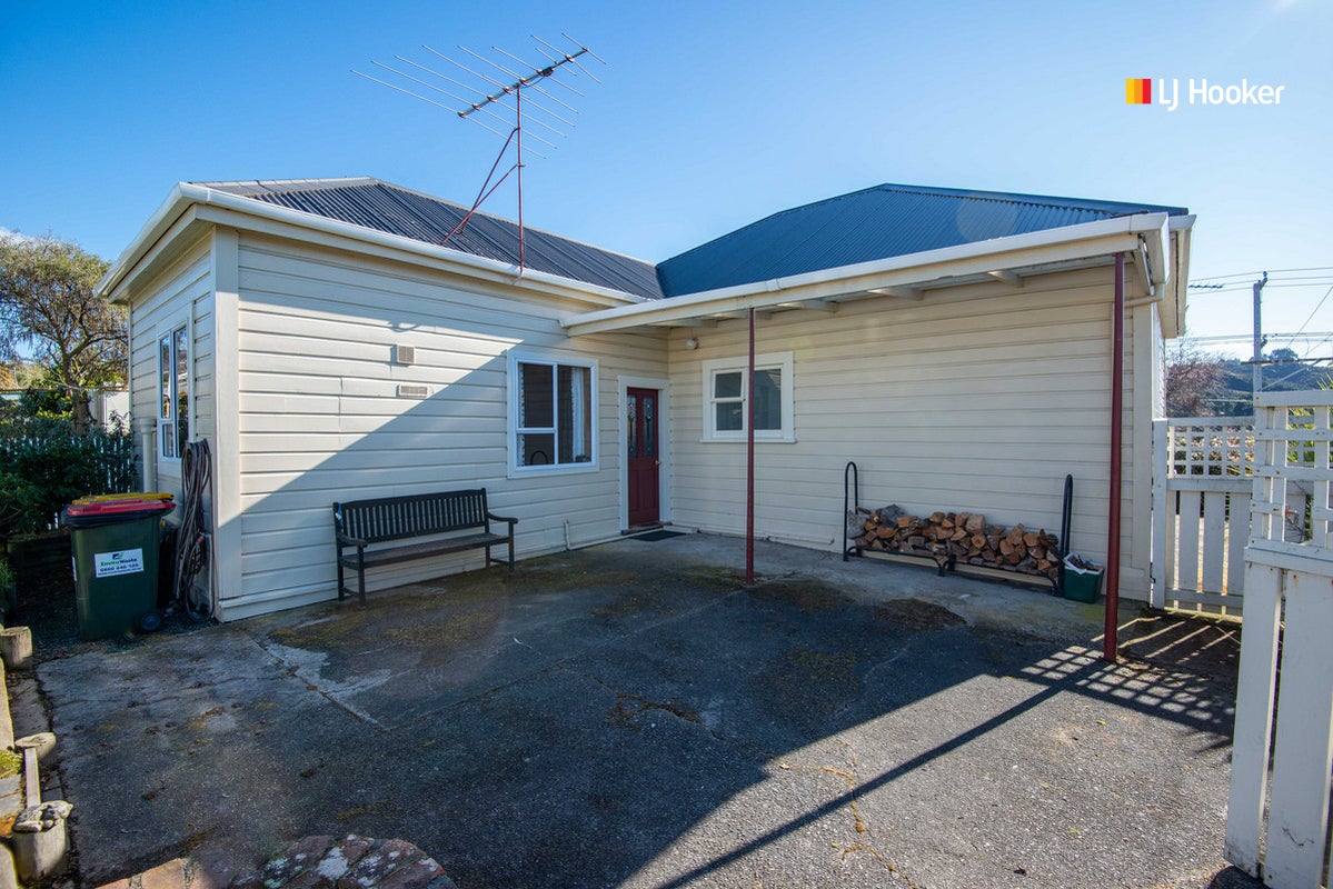 23 Main Road, Fairfield, Dunedin - Carousel 21