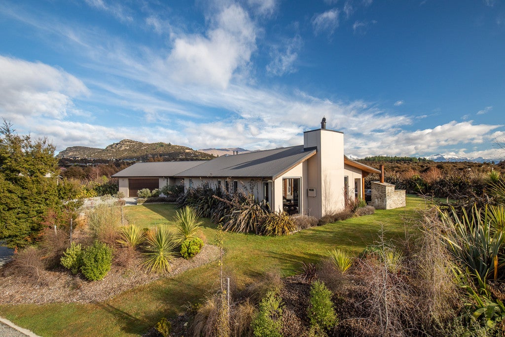 17 Hikuwai Drive, Albert Town, Wanaka - Carousel 1