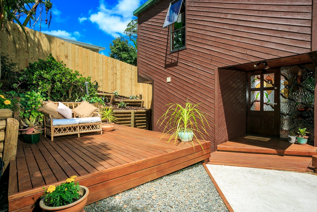 102B Onewa Road, Northcote, Auckland - Carousel 1
