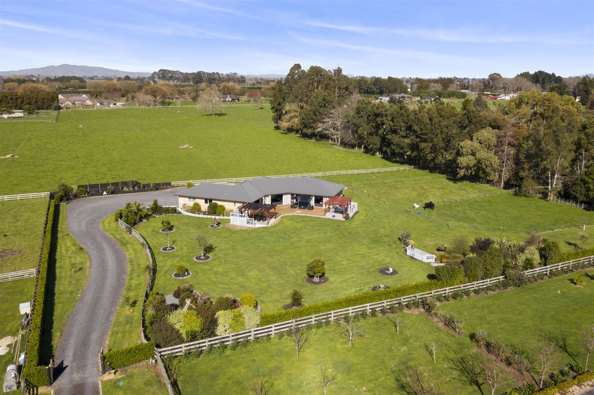 502C Tauwhare Road, Matangi, Hamilton - Carousel 1