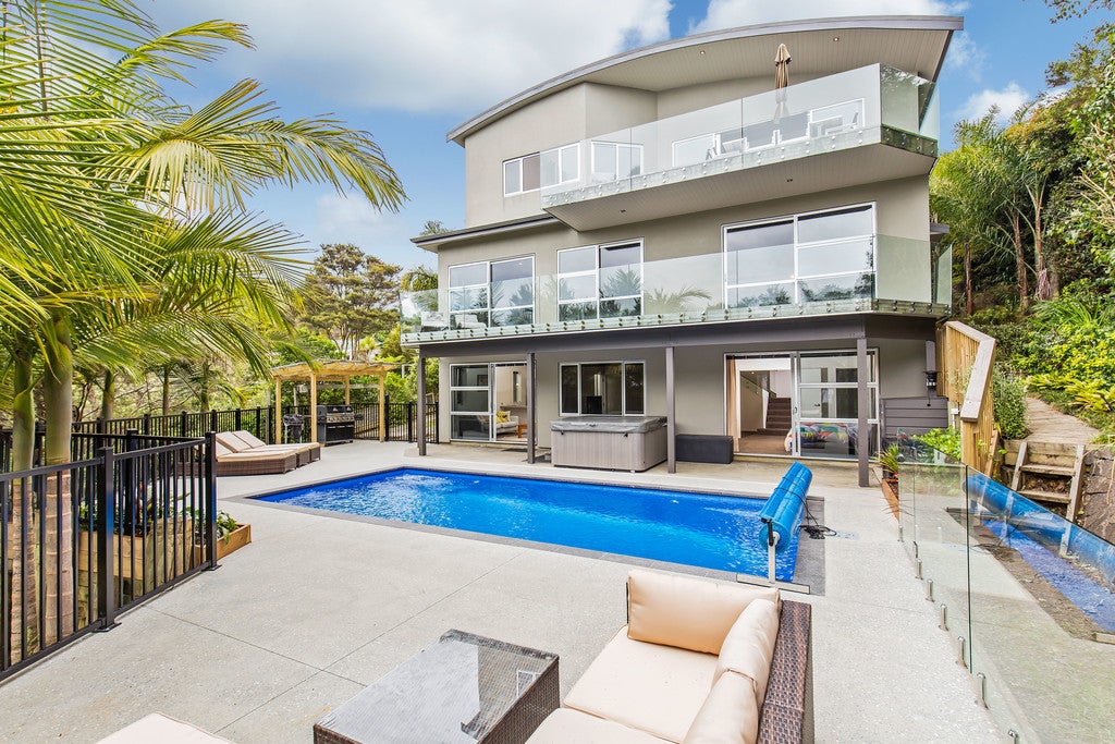 22 Maraetai Heights Road, Maraetai, Auckland - Carousel 1