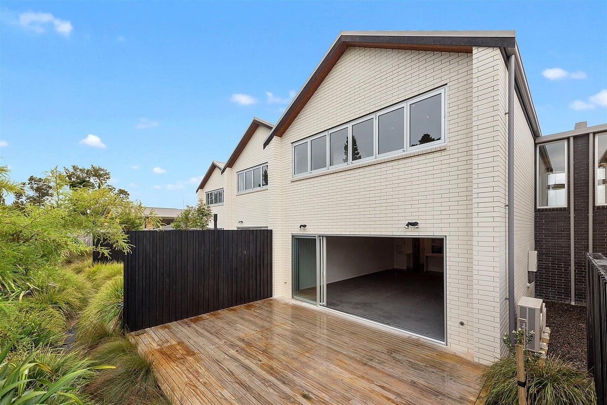 3/58 Herbert Road, Queenwood, Hamilton - Carousel 1