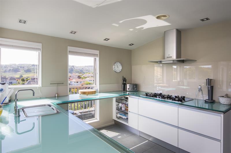 151 Westchester Drive, Churton Park, Wellington - Carousel 2