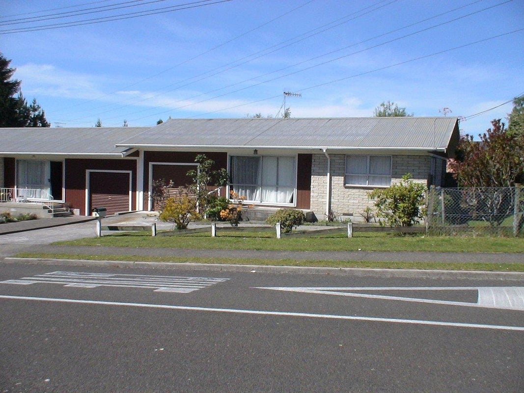 1 Perepe Street, Mangakakahi, Rotorua - Carousel 1