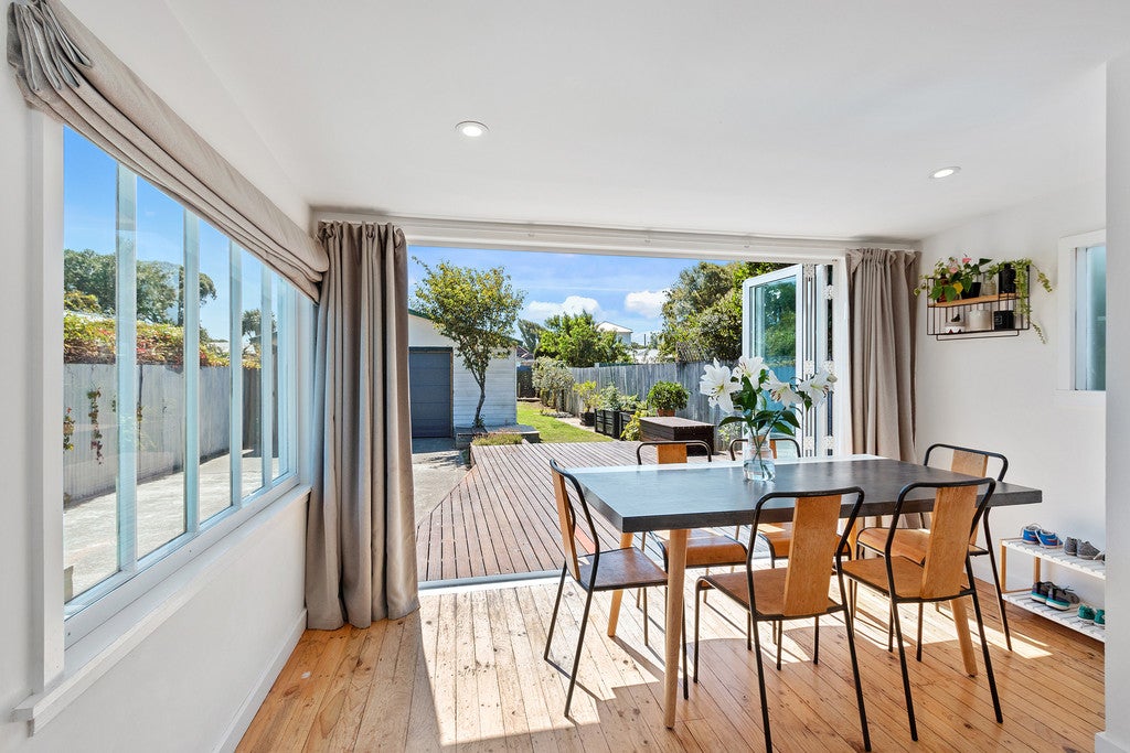 48 Mountbatten Street, New Brighton, Christchurch - Carousel 1
