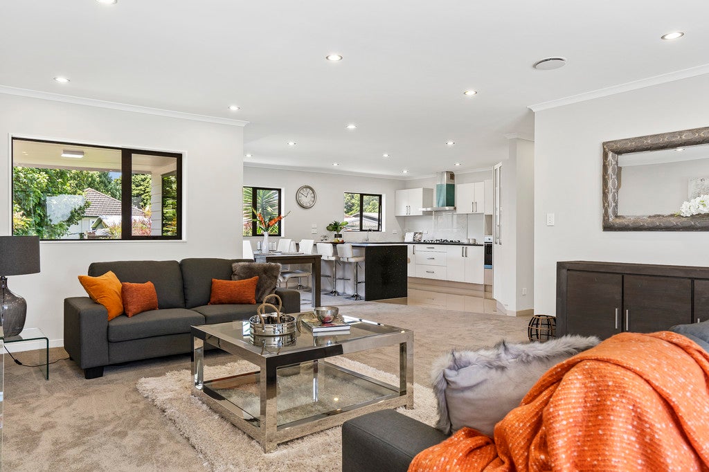 67A Manuroa Road, Takanini, Auckland - Carousel 1