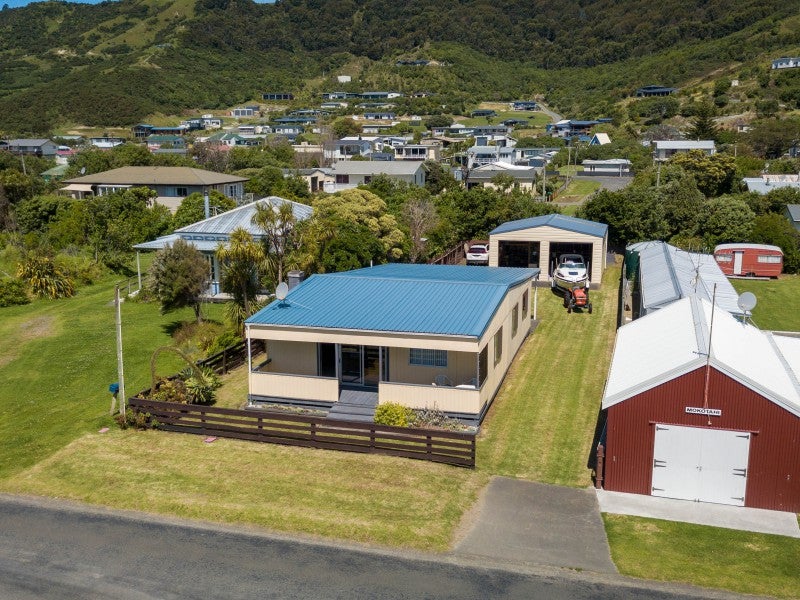 151 Newcastle Street, Mahia, Mahia - Carousel 2