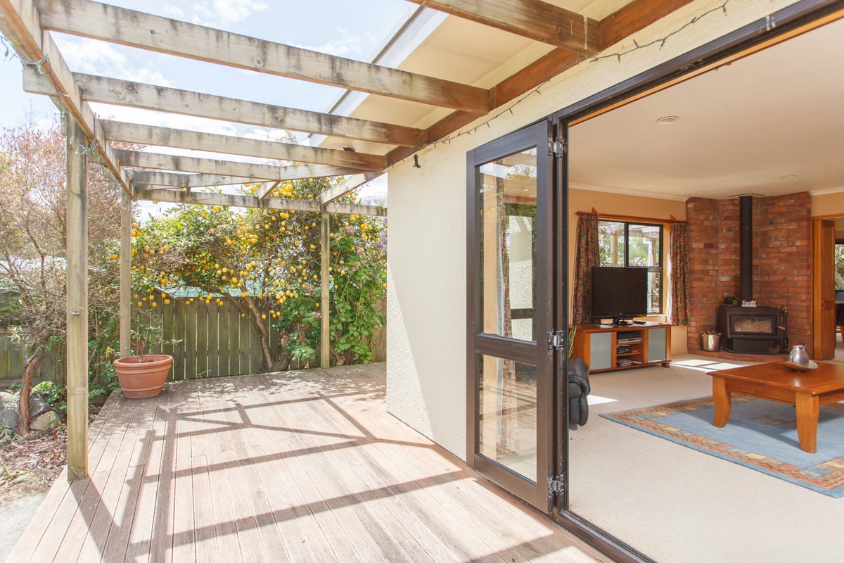 22 Flemington Road, Aramoho, Whanganui - Carousel 21