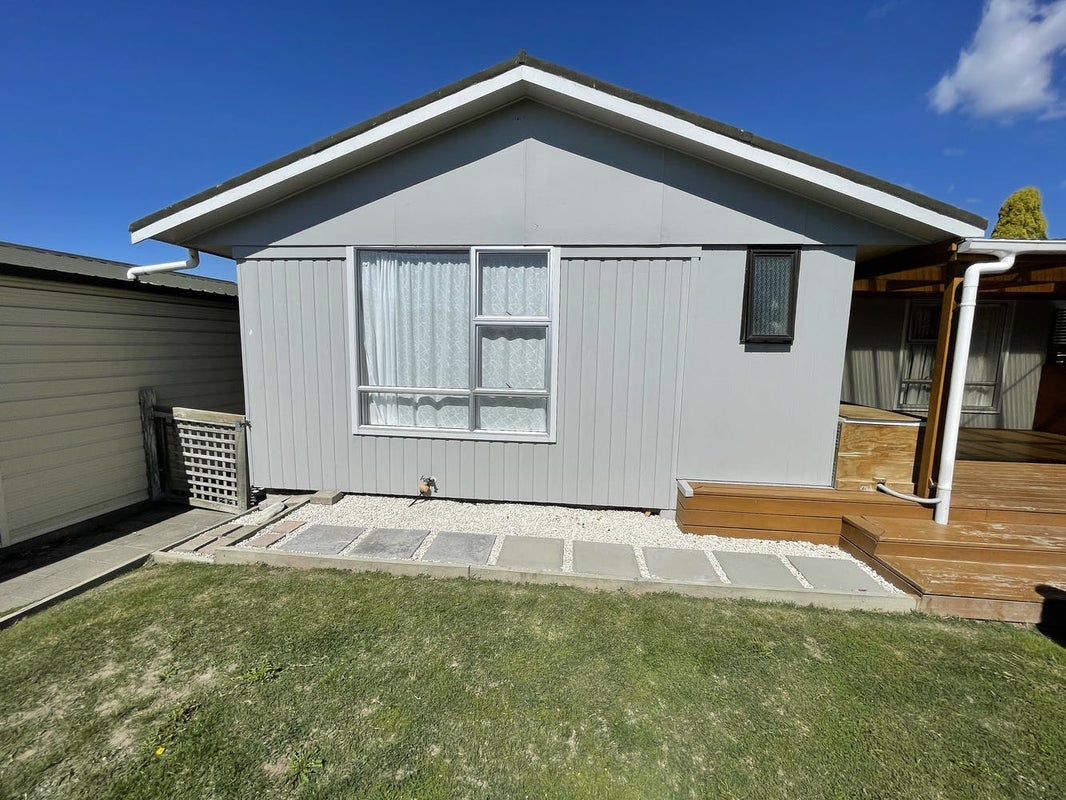 12 Glamorgan Avenue, Tamatea, Napier - Carousel 2