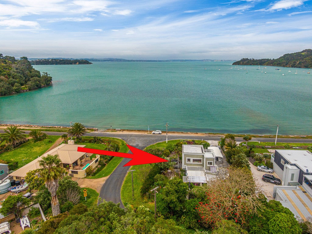 38 The Esplanade, Oneroa, Waiheke Island - Carousel 2