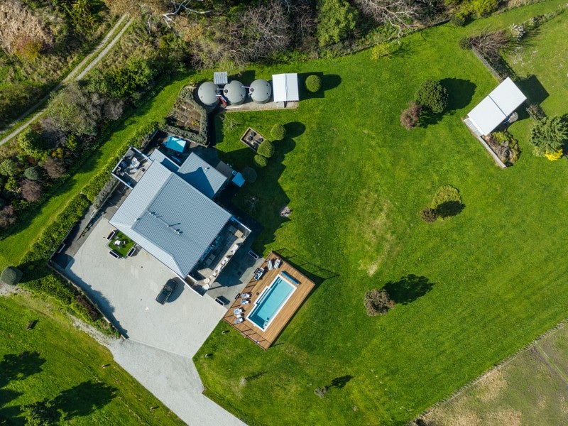 61 SCARLYS WAY, OKITU, Gisborne - Carousel 25
